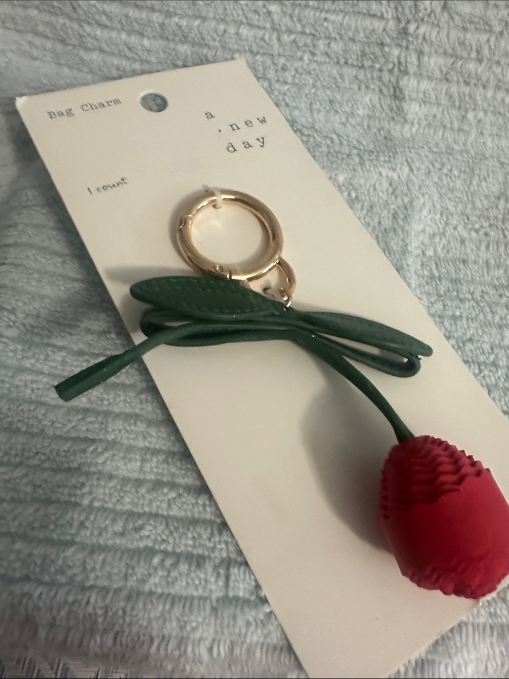 a new day Red Rose Key Charm with Green Leaves NWT - Picture 3 of 3